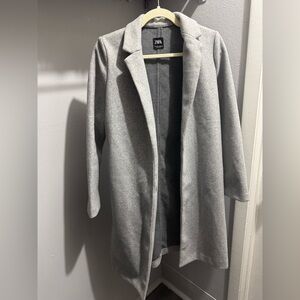 Zara Women's Grey Knit Coat